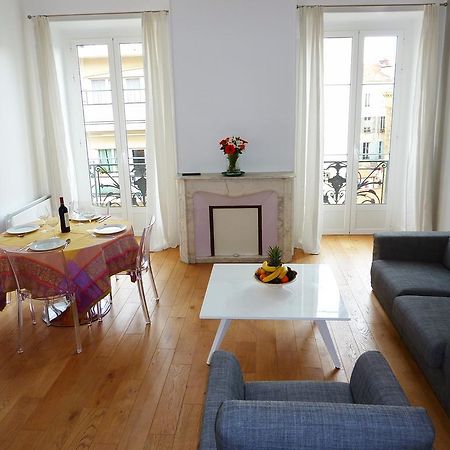 "Le Jazzy" By Enjoynice, 3-Bedroom, 2-Bathroom Spacious Central Apartment المظهر الخارجي الصورة