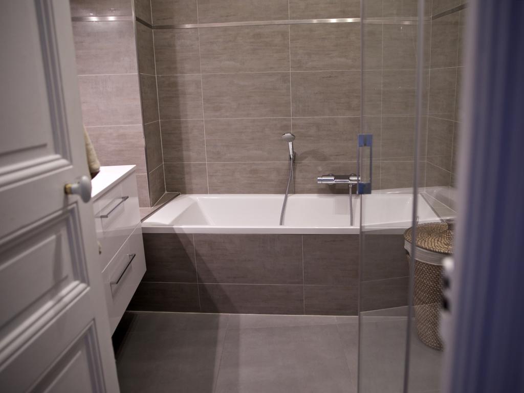 "Le Jazzy" By Enjoynice, 3-Bedroom, 2-Bathroom Spacious Central Apartment المظهر الخارجي الصورة
